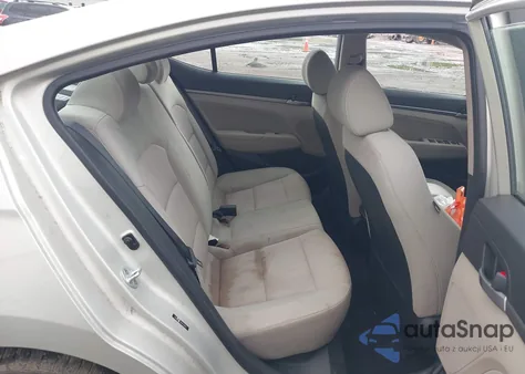 2017 Hyundai Elantra Se из США, поврежденный, VIN 5NPD84LF9HH033627